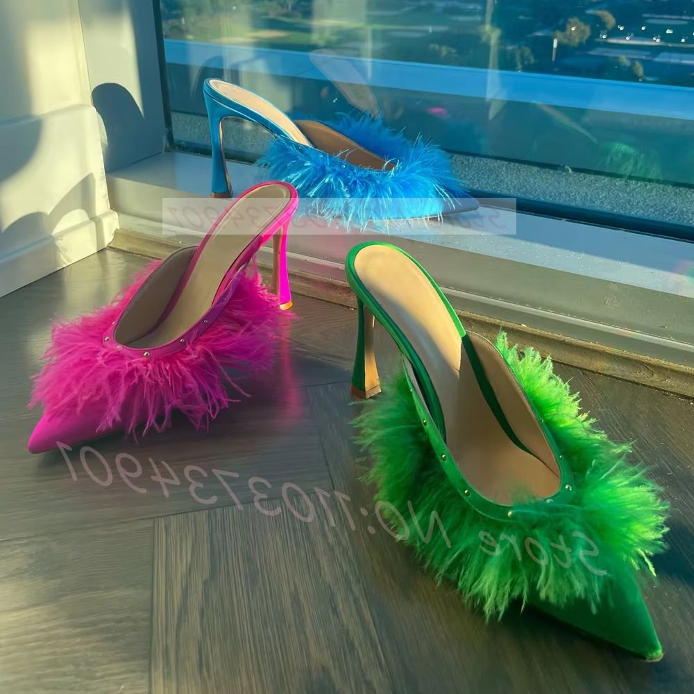 Kabarık Devekuşu Tüyü Topuklu  - Court Heel Pointed incelemesi ve fiyatı