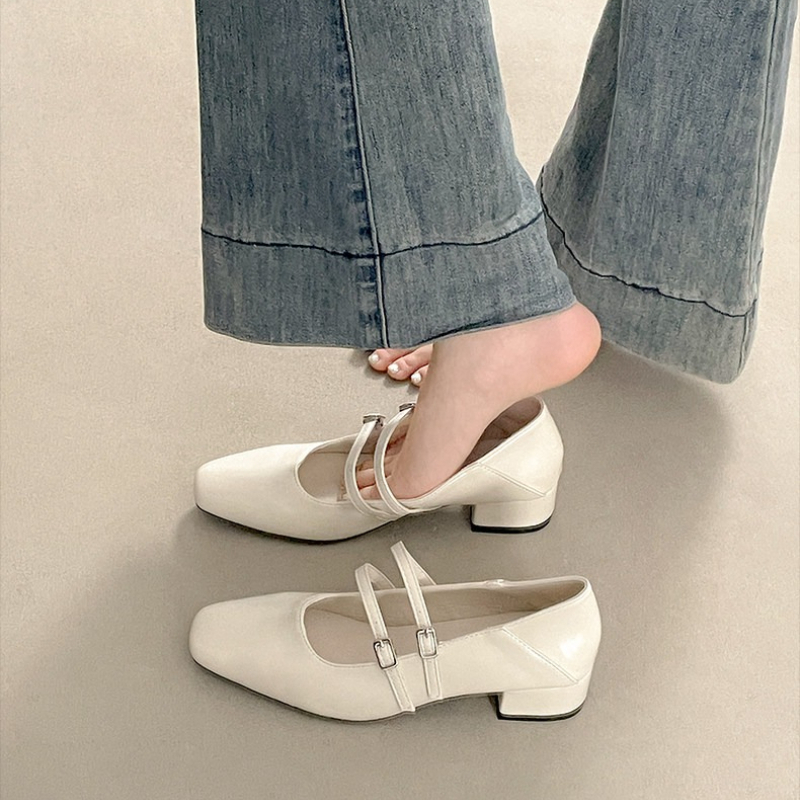 Kare Burunlu Düşük Topuklu Kad - Mary Jane Shoes incelemesi ve fiyatı